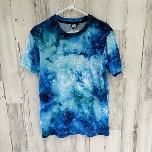 Into The AM Men’s Size Medium Galaxy Graphic 100% Polyester Short Sleeve Tee